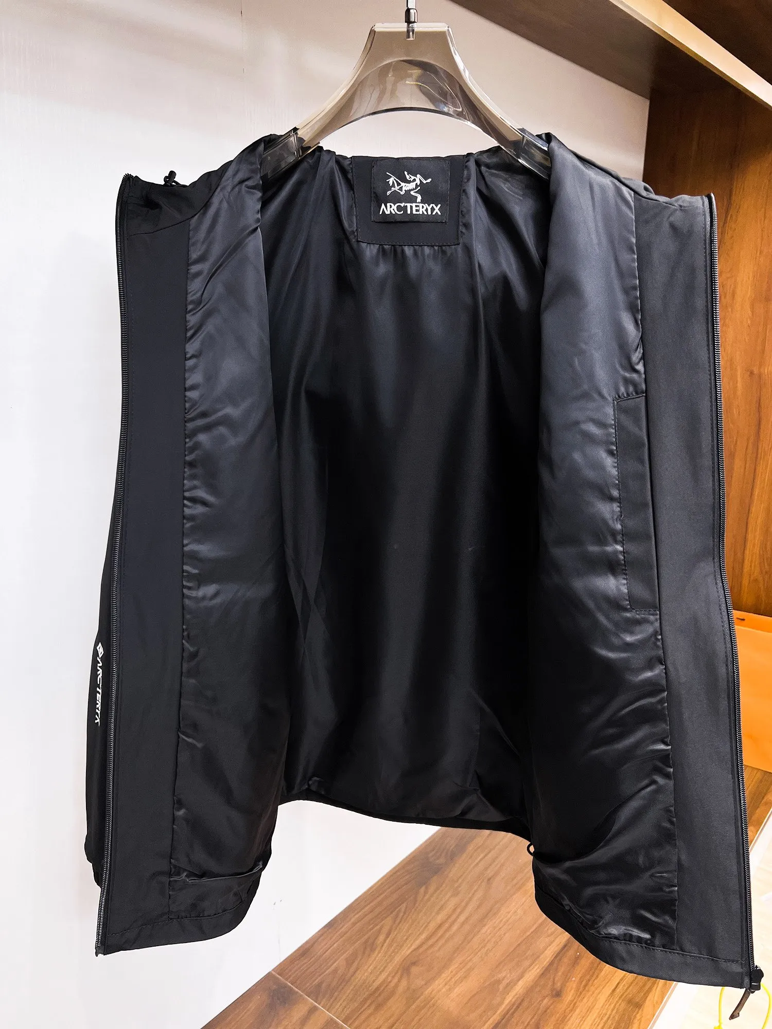 Same Style， ， 2026 New Arrival ，Original Premium Breathable ， ， ， Quality。 ， Sizes：M～3XL，